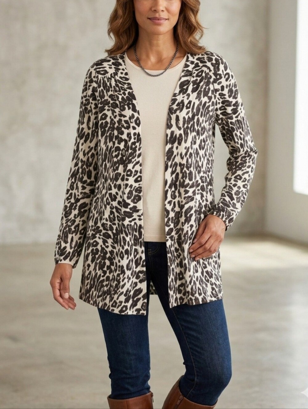 NWT Womens White Stag Leopard Print Cardigan W Attatched Tank Combo Size Small